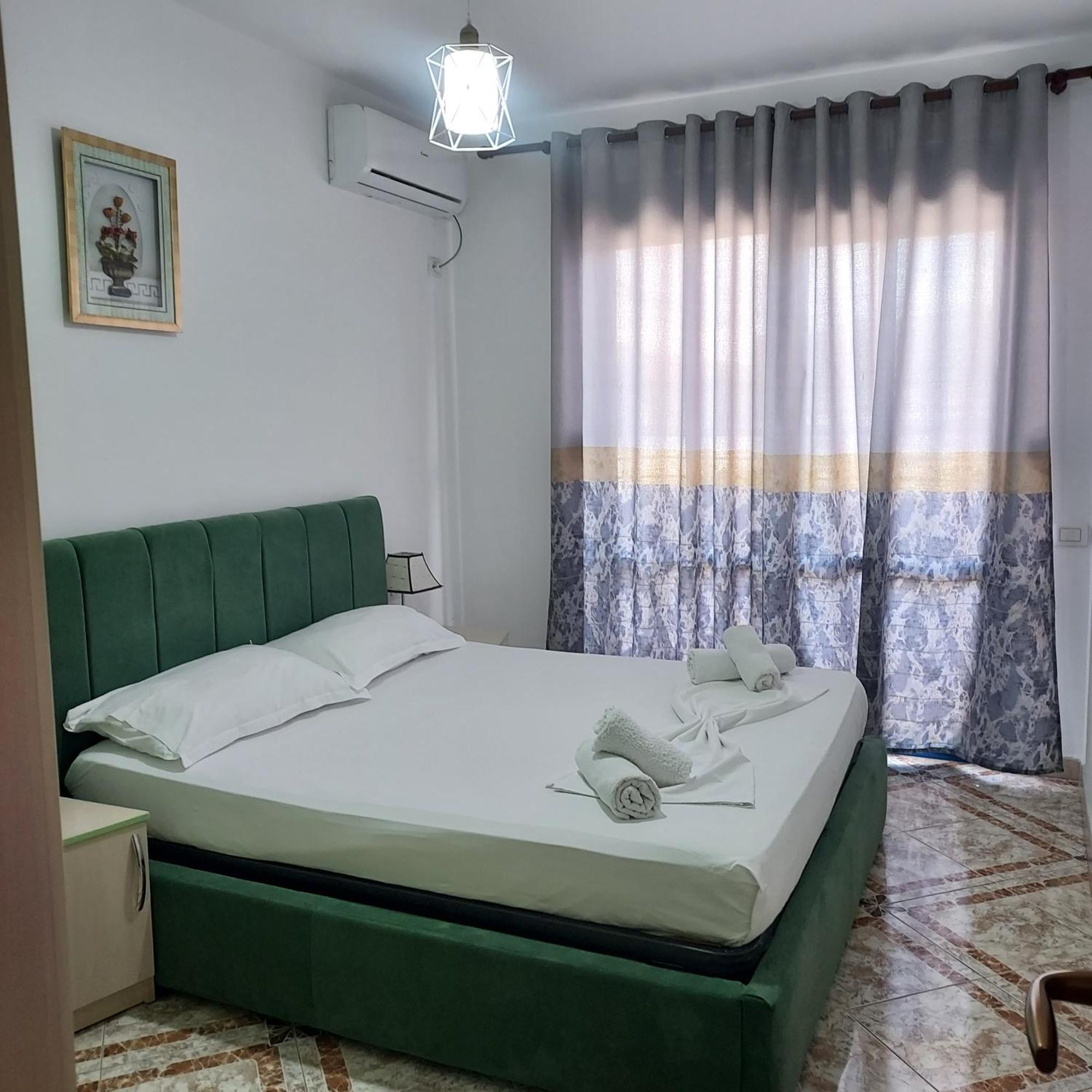 Martin Ferraj Riviera Appartement Vlorë Buitenkant foto